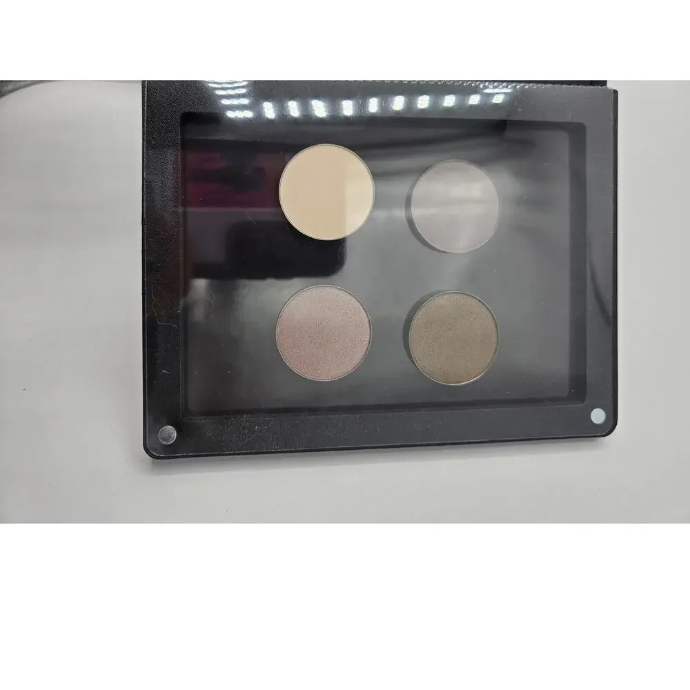 Ittsē Cosmetics Eyeshadow Palette Four Colors New 4” x 5.5”‎
